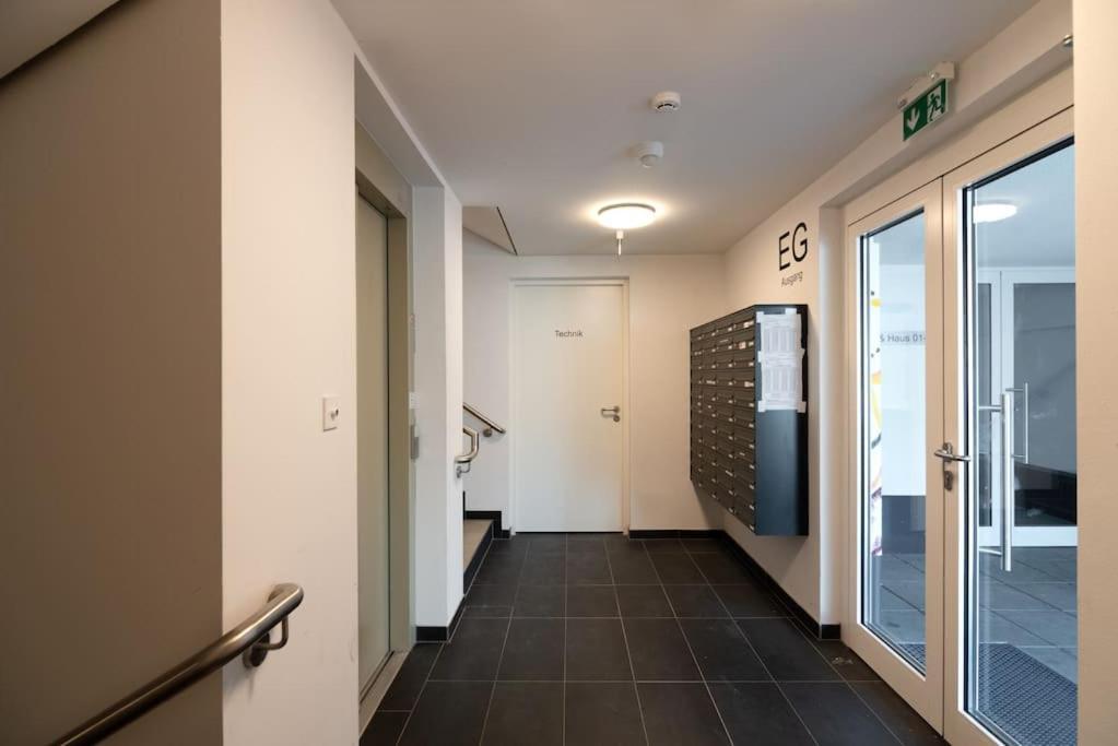 Neu Und Hell In Zentraler Ruhelage Mit Parkplatz Viena Exterior foto